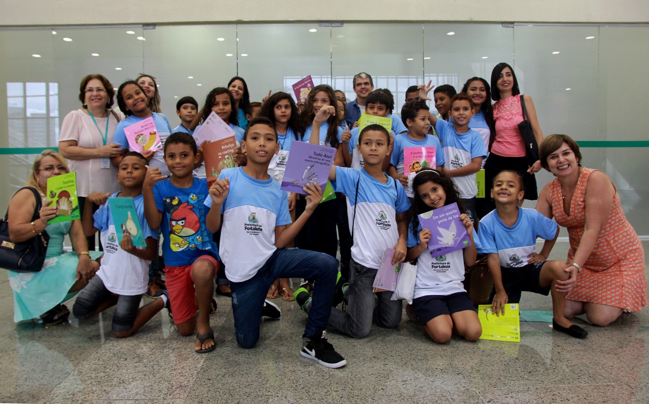 Prefeitura de Fortaleza participa da Bienal do Livro com stand da