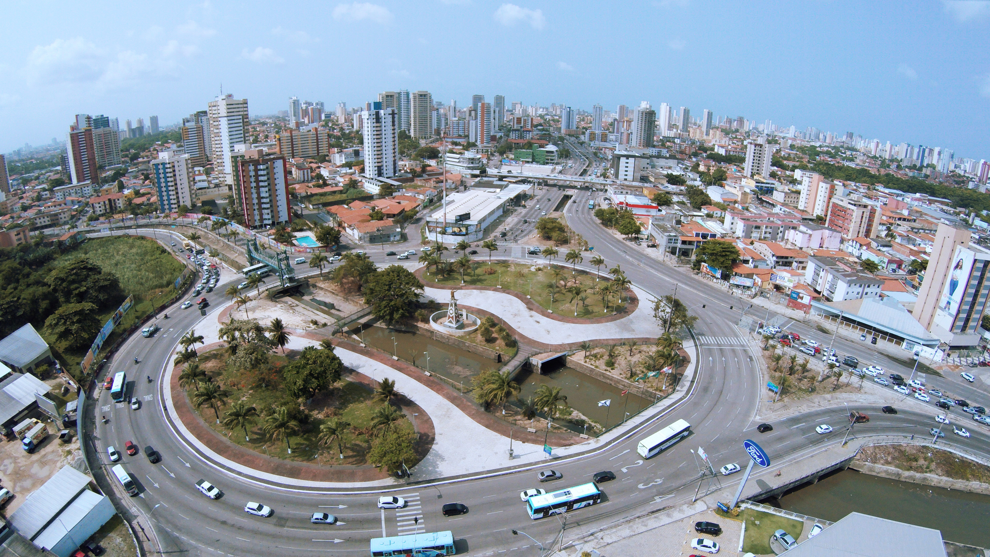 foto aérea de Fortaleza, mostrando a avenida aguanambi